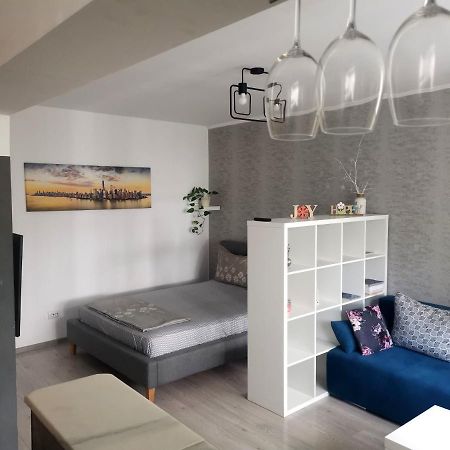 Sunset Bucharest Apartment Luaran gambar
