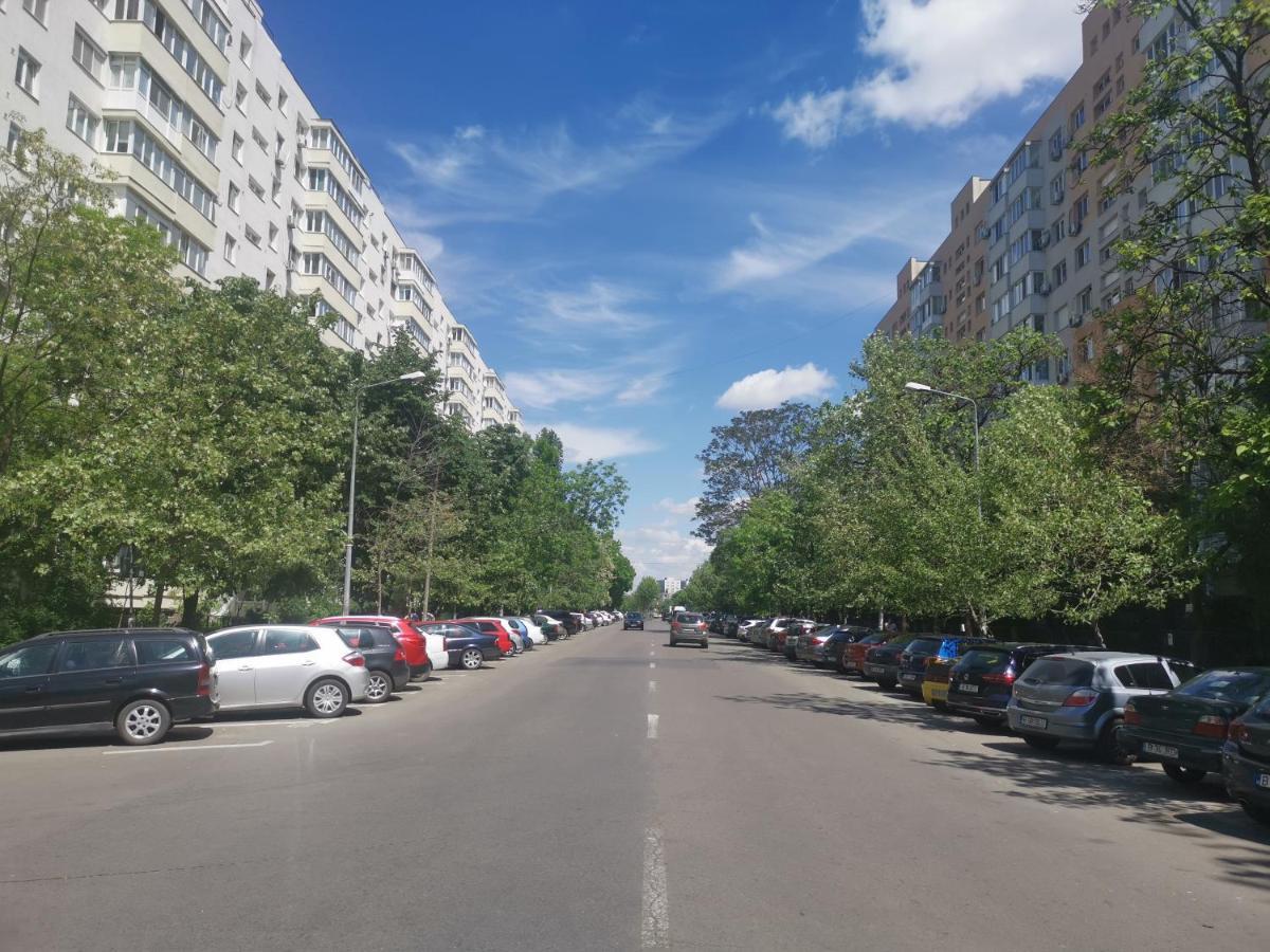 Sunset Bucharest Apartment Luaran gambar