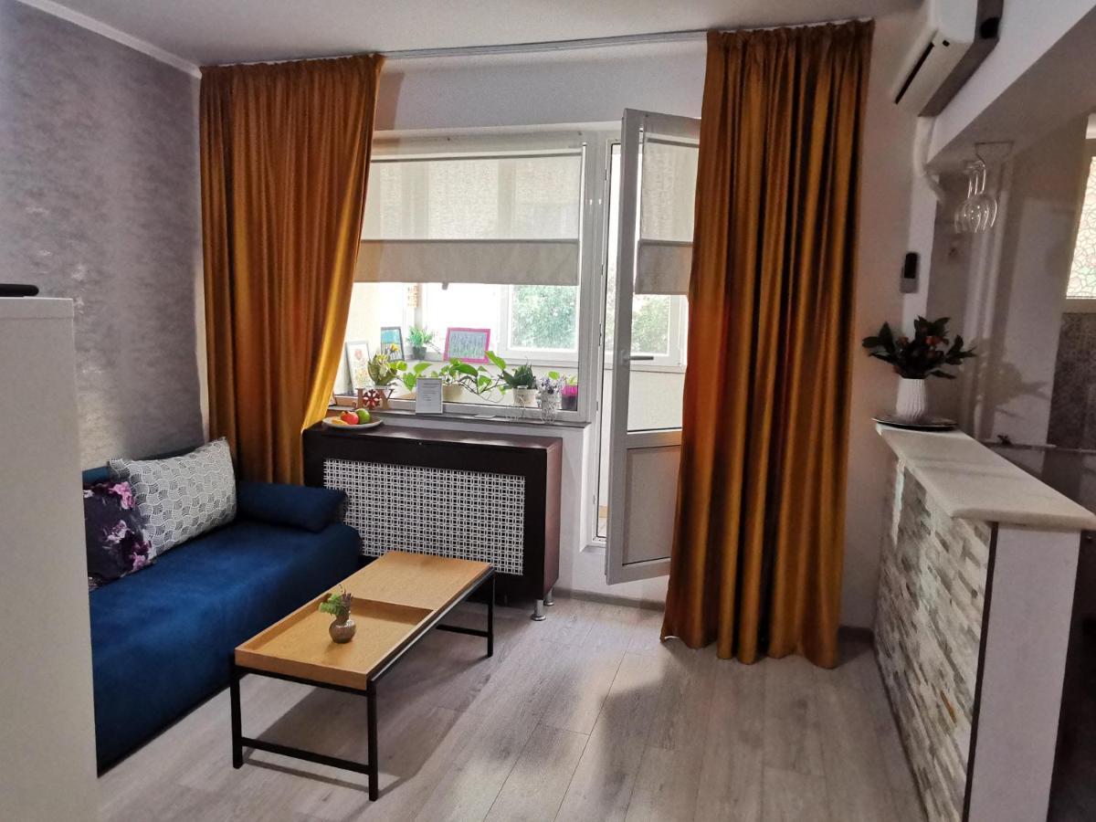 Sunset Bucharest Apartment Luaran gambar